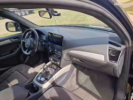 Audi Q5 2.0 TDI 143