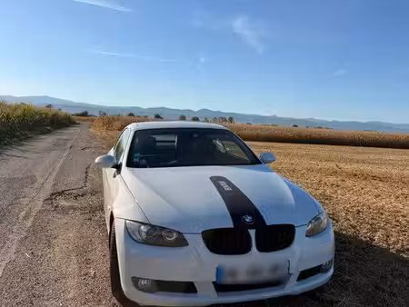 BMW Série 3 330d 3.0 231