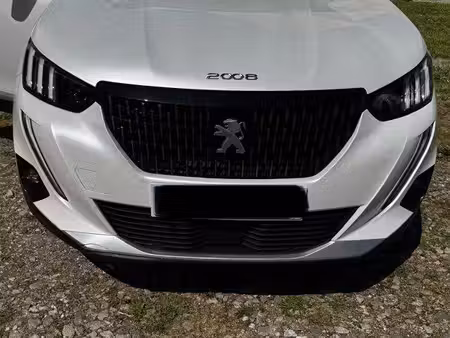 Peugeot 2008 1.2 155 GT