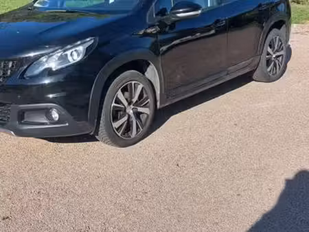 Peugeot 2008 1.2 130