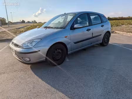 Ford Focus 1.8 TDDi 90