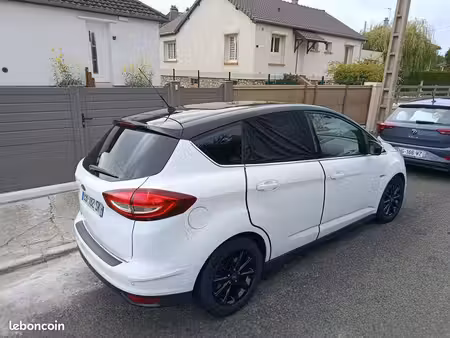Ford Grand C-max 1.5 TDCi 120 SE