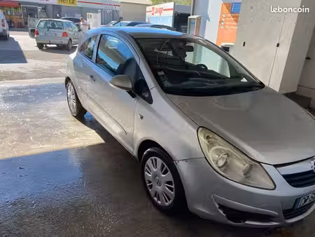 Opel Corsa 1.3 CDTI 75