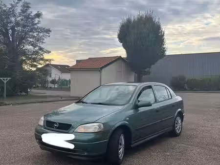 Opel Astra 90