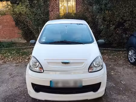Microcar MGO 