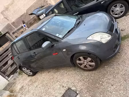 Suzuki Swift 1.3 92