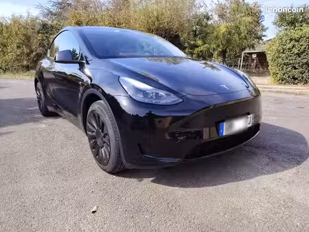 Tesla Model Y Grande Autonomie 275