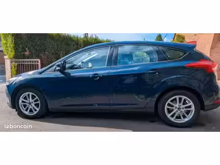 Ford Focus 1.0 125