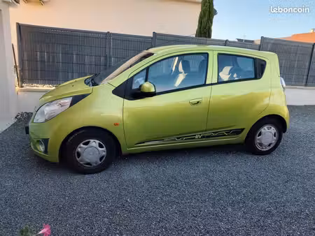 Chevrolet Spark 1.0 68