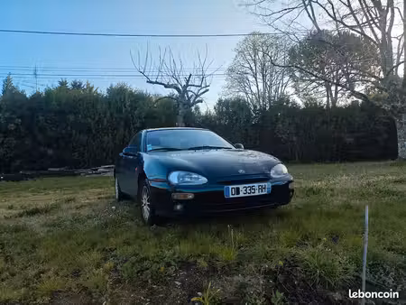 Mazda MX-3 1.6 107