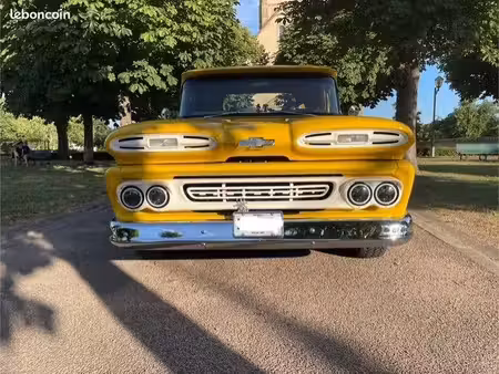 Chevrolet Apache 