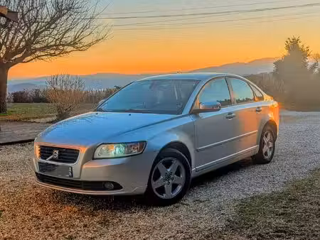 Volvo S40 1.6 110