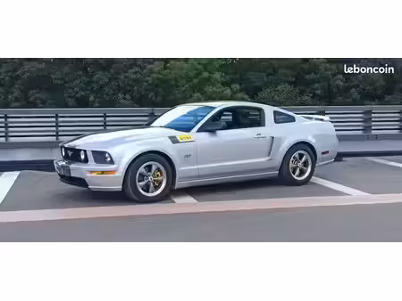 Ford Mustang GT V8 4.6