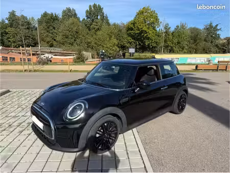 Mini Cabrio Cooper 1.5 102