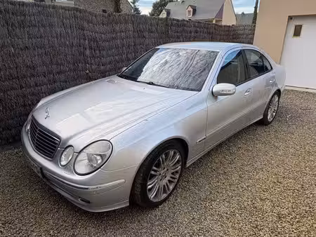 Mercedes-Benz Classe E E 320 V6 3.0 224