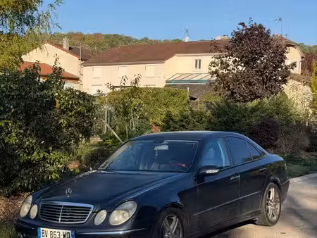Mercedes-Benz Classe E E 200