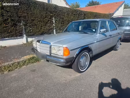 Mercedes-Benz Classe E 200