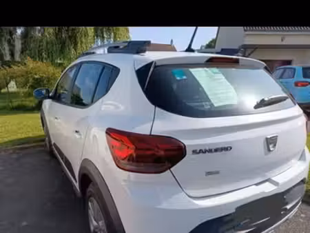 Dacia Sandero 1.0 100