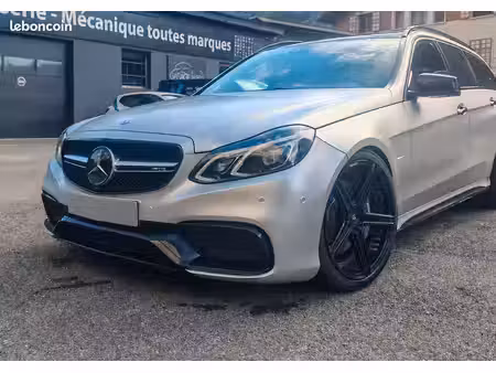 Mercedes-Benz Classe E E 63 AMG V8 5.5 4Matic