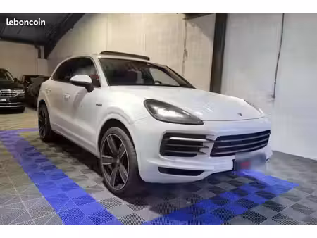 Porsche Cayenne V6 3.0 462 4x4