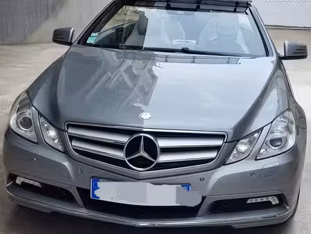 Mercedes-Benz Classe E E 220