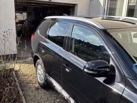 Mitsubishi Outlander 2.0 150 Invite