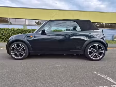 Mini Cabrio Cooper 1.6
