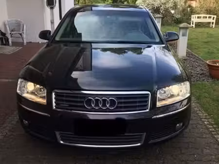 Audi A8 V8 3.7 280 quattro