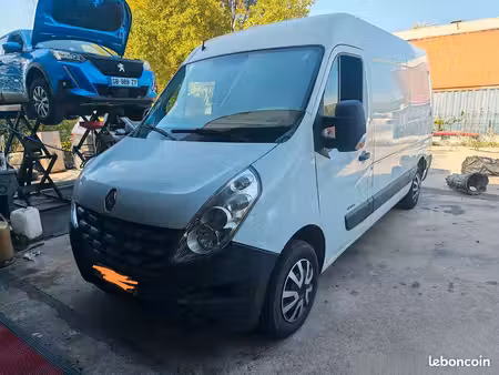 Renault Master 2.3 dCi 125