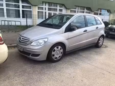 Mercedes-Benz Classe B B 180
