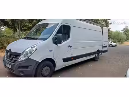 Renault Master 2.3 dCi 125