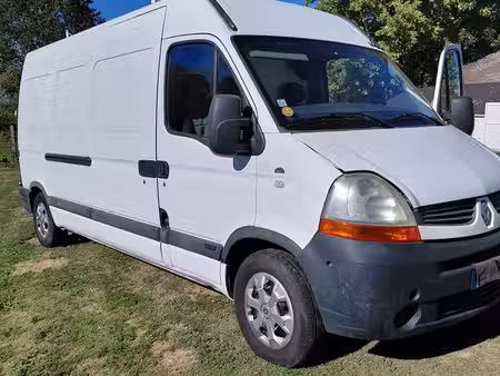 Renault Master 2.5 dCi 120