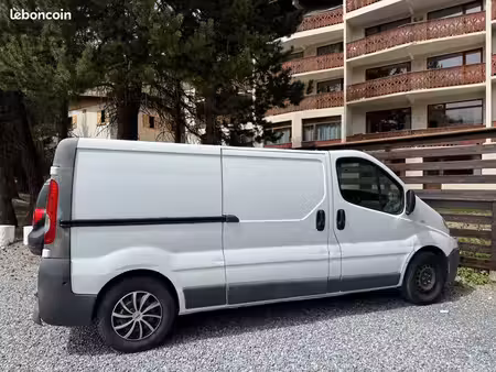 Renault Trafic 2.0 dCi 115