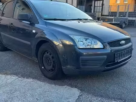 Ford Focus 1.6 100 Ambiente
