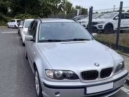 BMW Série 3 2.0 150