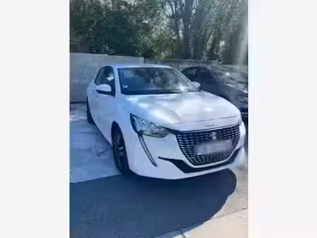 Peugeot 208 1.2 PureTech 100 Allure