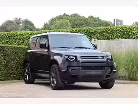 Land Rover Defender X-Dynamic HSE 4x4
