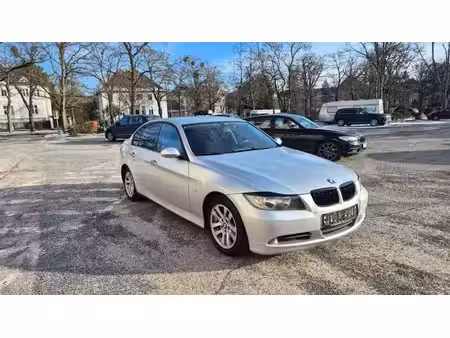 BMW Série 3 320i 2.0 150