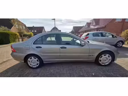 Mercedes-Benz Classe C C 180 2.0 129