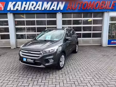 Ford Kuga 1.5 182 Trend 4x4