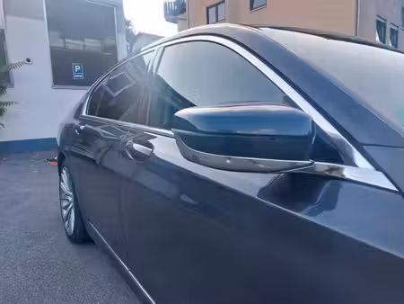 BMW Série 7 730d 3.0 265