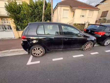 Volkswagen Golf 1.6 TDI 105