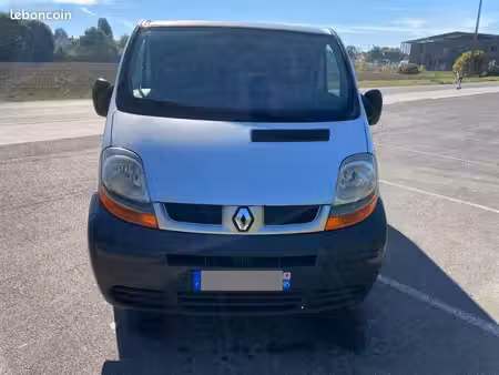 Renault Trafic 1.9 dCi 100