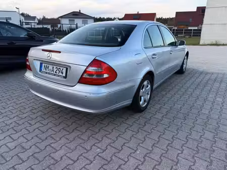 Mercedes-Benz Classe E E 220 2.1 CDI 150 Avantgarde