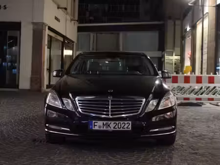 Mercedes-Benz Classe E E 300 V6 3.0 CDI 170 Elegance