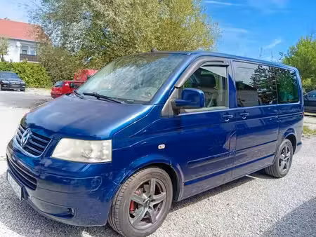 Volkswagen Transporter T5 2.5 TDI 174