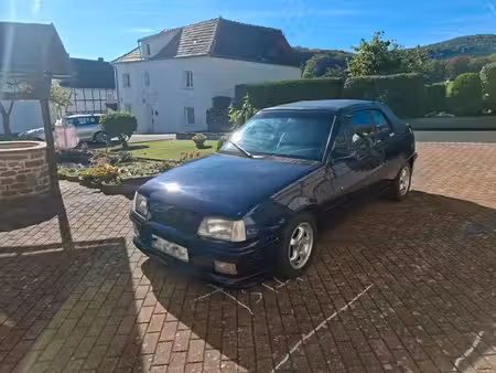 Opel Kadett 1.6