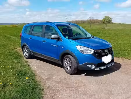 Dacia Lodgy Stepway 1.5 dCi 115