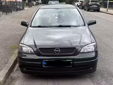 Opel Astra 1.6 75
