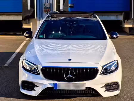 Mercedes-Benz Classe E E 220 AMG Line 4Matic